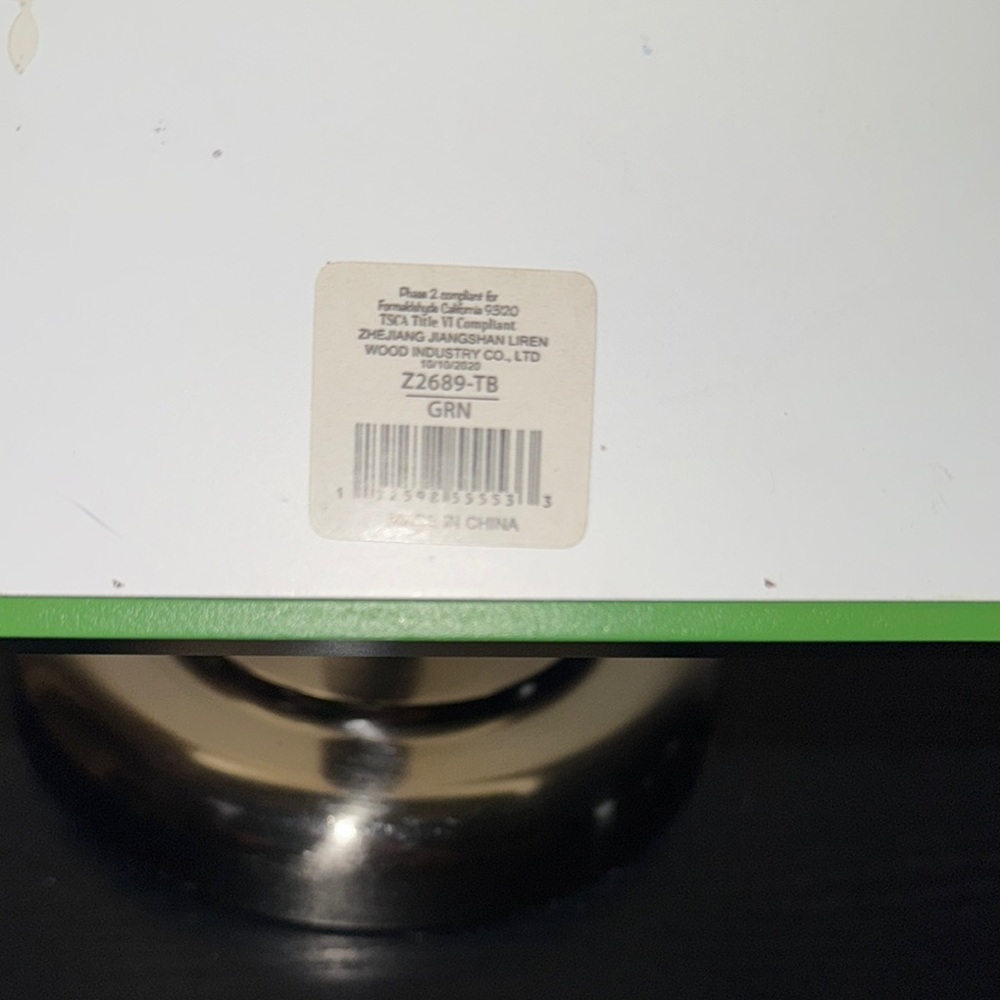 NWOT Wooden Green and White Clover Inset Box Sign Decor with Good Friends Quote - Picture 2 of 13